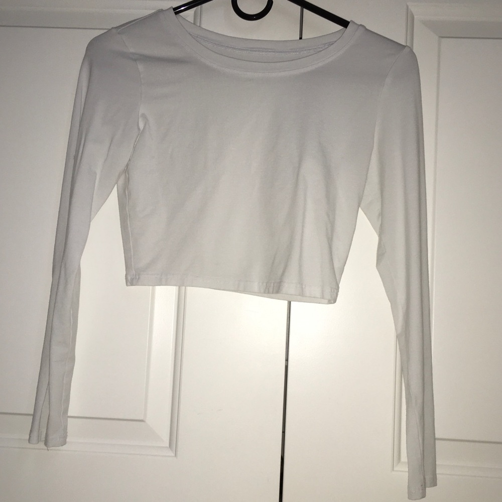 Cropped white long sleeve